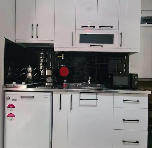 Apartment Karpuzkaldlran Karslsl Muestakil Girisli Bahceli