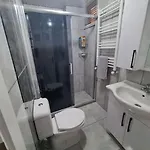 아파트 Karpuzkaldlran Karslsl Muestakil Girisli Bahceli 안탈리아