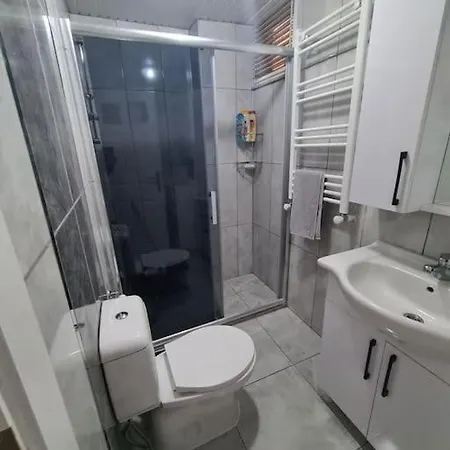 Apartament Karpuzkaldlran Karslsl Muestakil Girisli Bahceli Antalya